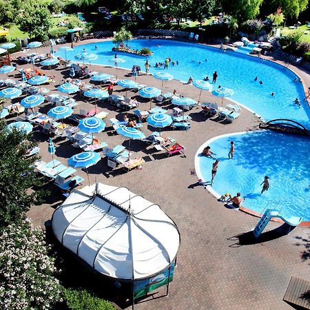 Centro Vacanze San Marino Bagian luar foto