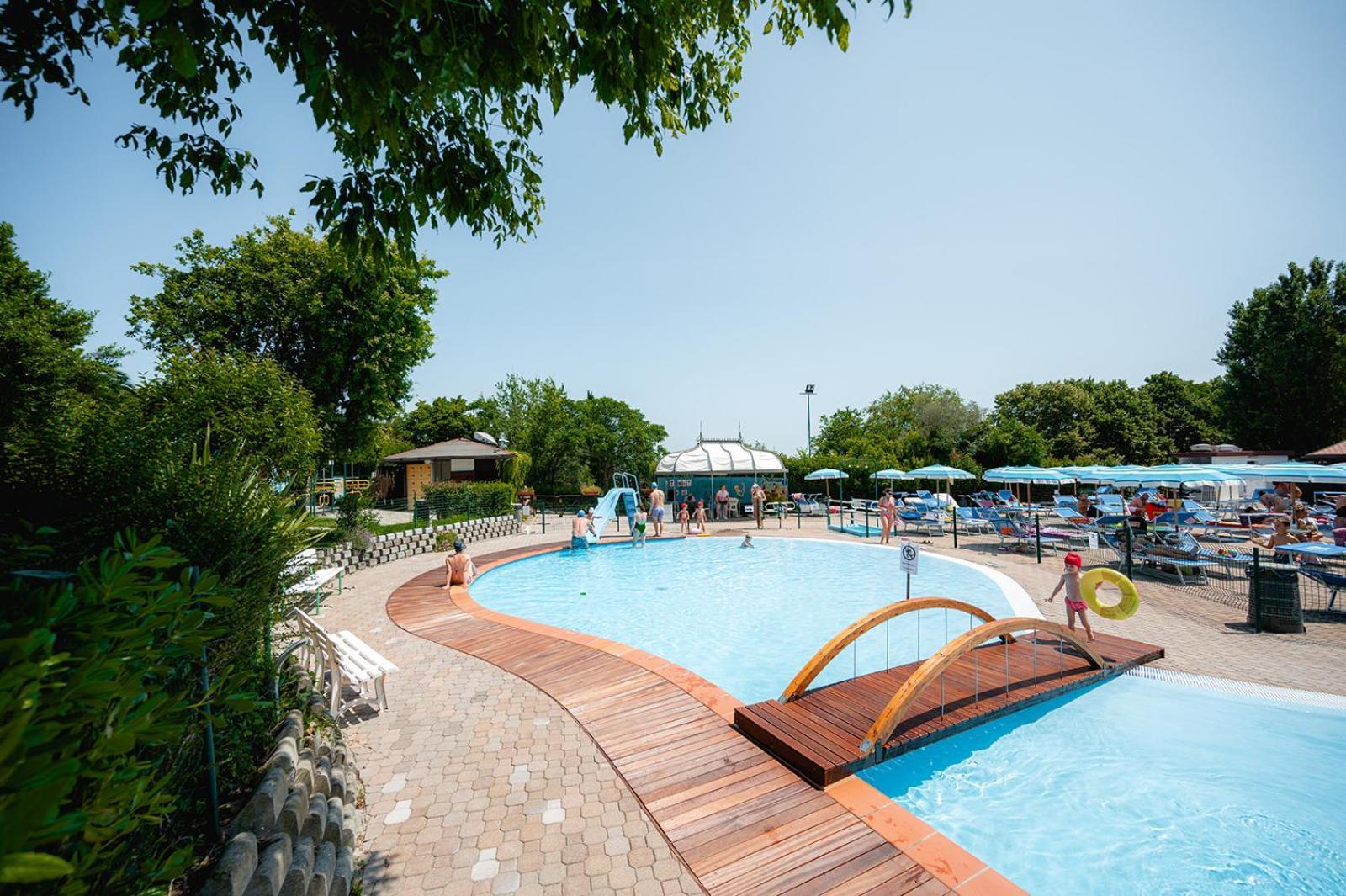 Centro Vacanze San Marino Bagian luar foto